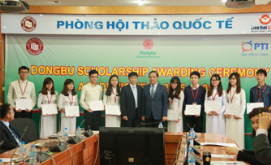 PTI trao 1 tỉ đồng học bổng cho sinh viên Hà Nội