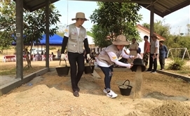 PTI và Lanexang trao tặng phòng học cho trường tiểu học tại Lào