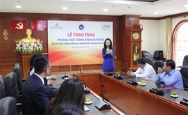 BẢO HIỂM PTI TIẾP TỤC TRAO TẶNG PHÒNG HỌC TIẾNG ANH ĐA NĂNG TẠI VINH